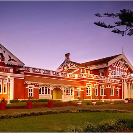 Welcomheritage Fernhills Royal Palace Ooty Dış mekan fotoğraf